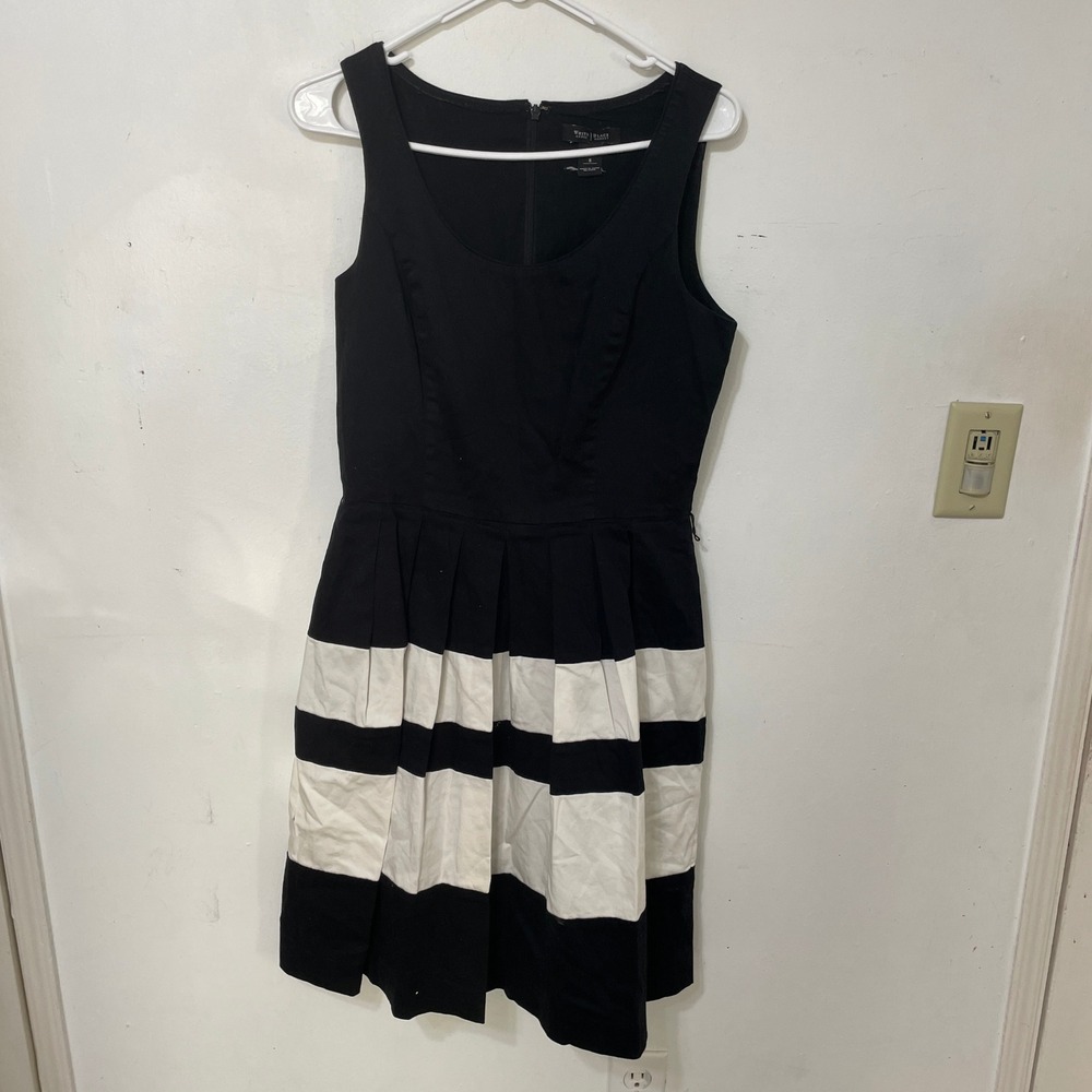 White House Black Market Black White Striped Pleated Fit & Flare Dress 8 READ